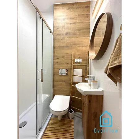 Bohos -2 Min To Center & Seaside