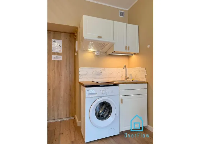 Bohos -2 Min To Center & Seaside شقة *